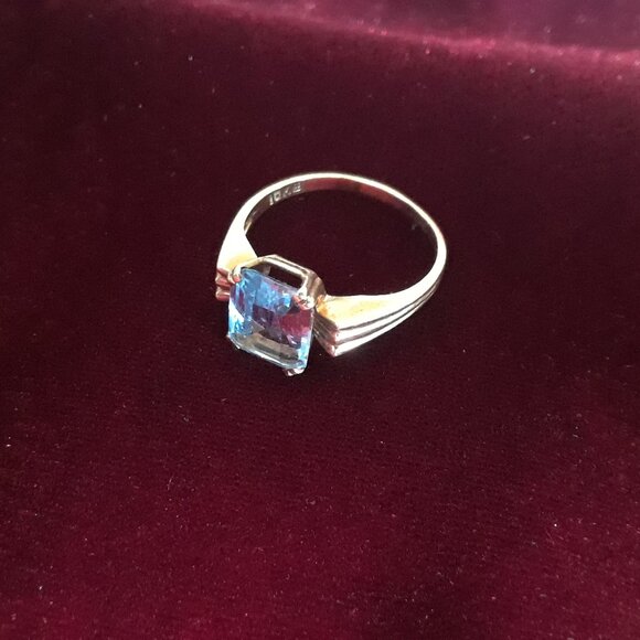 10K Yellow Gold Filled Blue Emerald cut Stone Ring - Picture 7 of 10